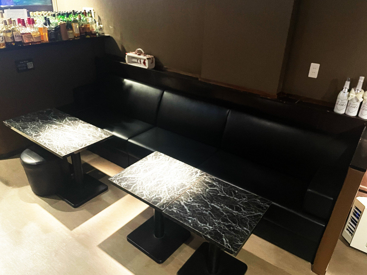 サラ【【Girls Bar × Lounge】SARA】(歌舞伎町)の店内写真