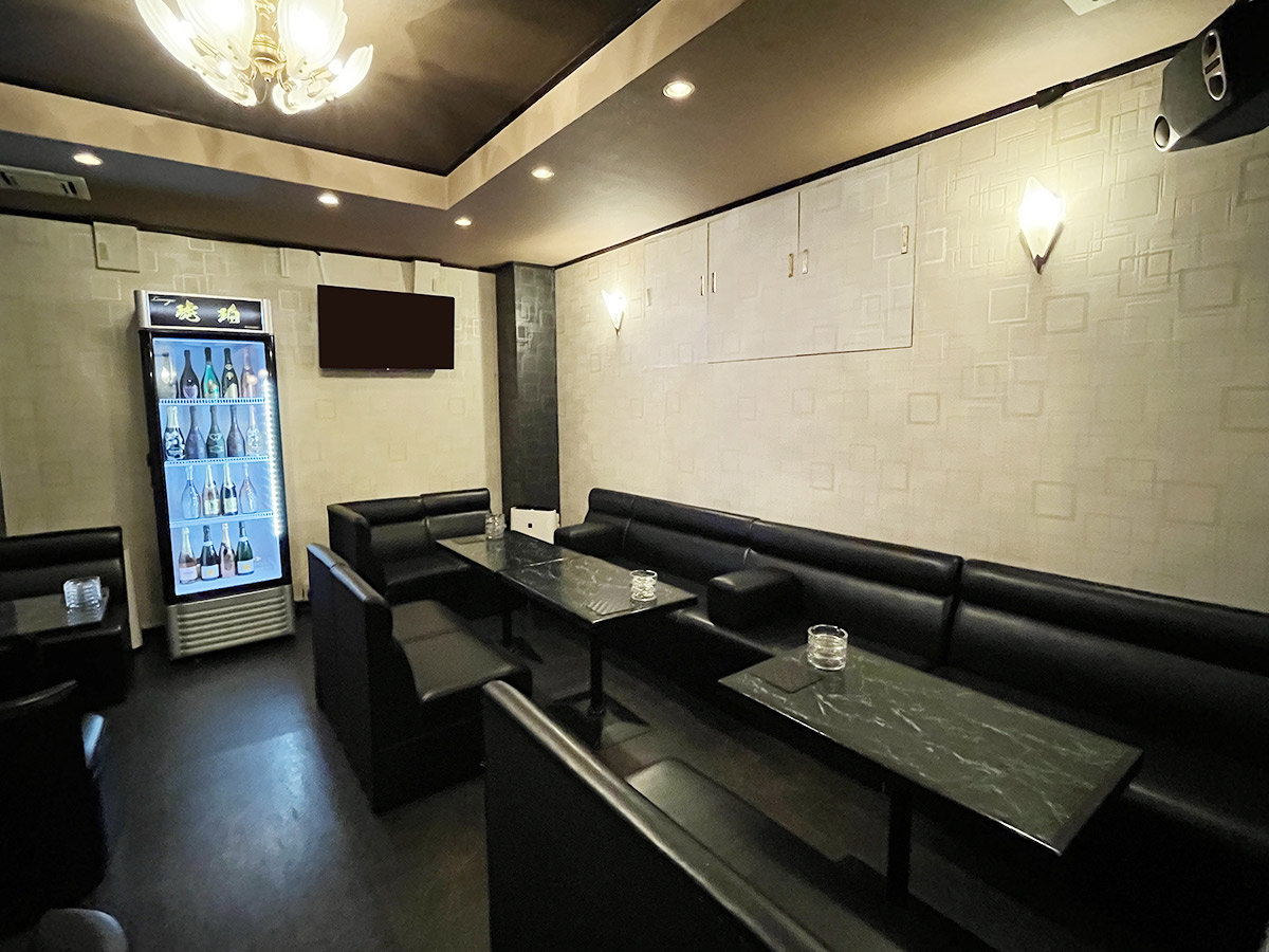 コハク【Lounge琥珀】(相模原)の店内写真