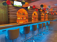 【朝・昼・夜】Girls Bar pine