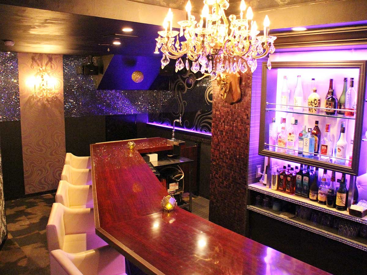 アザロ【Girl's Bar  AZARO】(中野)の店内写真