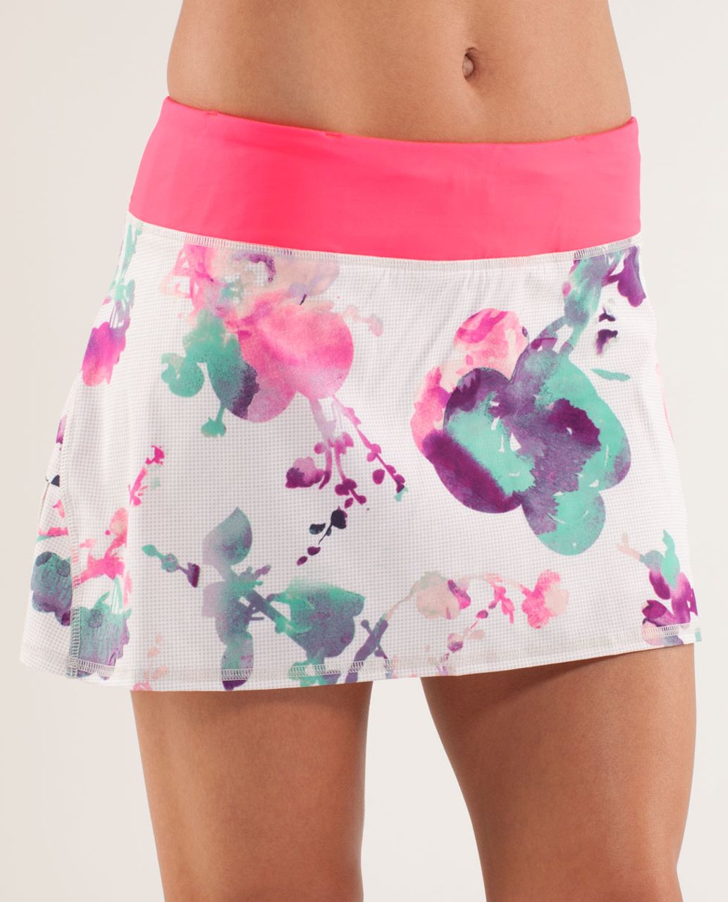 Lululemon Run: Pace Setter Skirt - Blurred Blossoms White / Flash ...