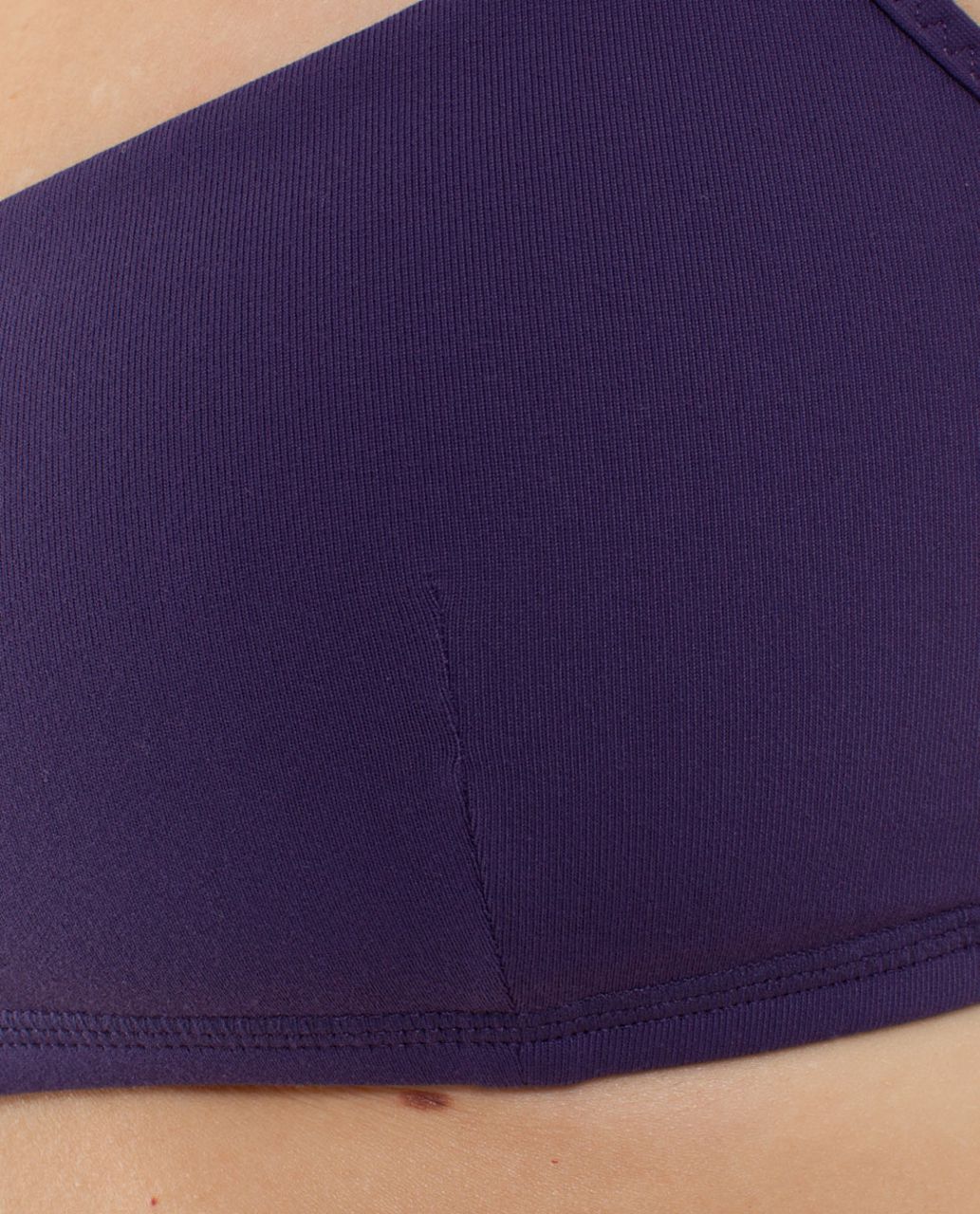 Lululemon Daily Bra - Concord Grape