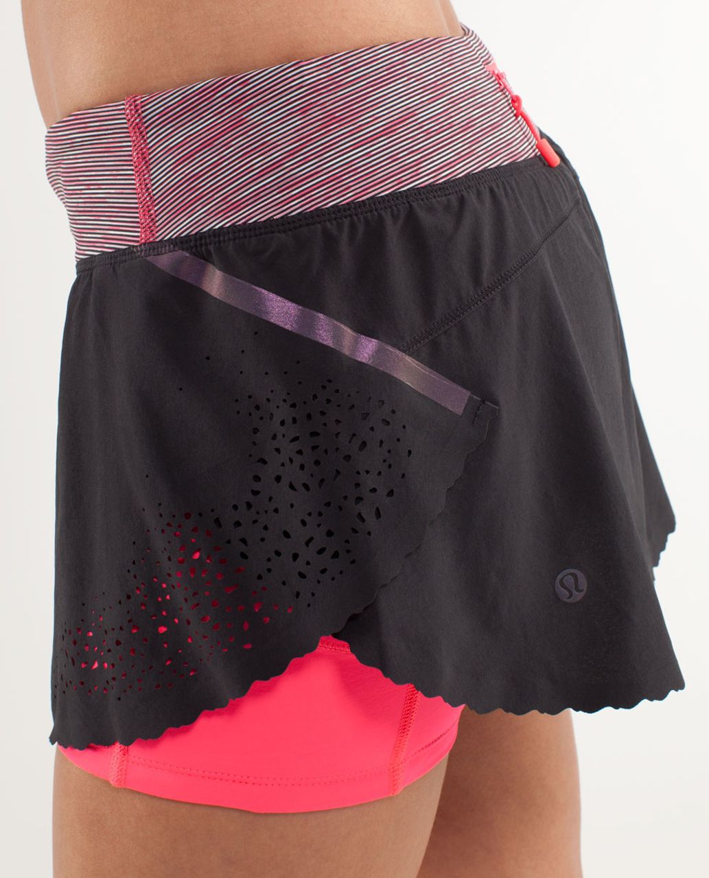 Lululemon Run A Marathon Skirt - Deep Coal /  Wee Are From Space Deep Coal April Multi