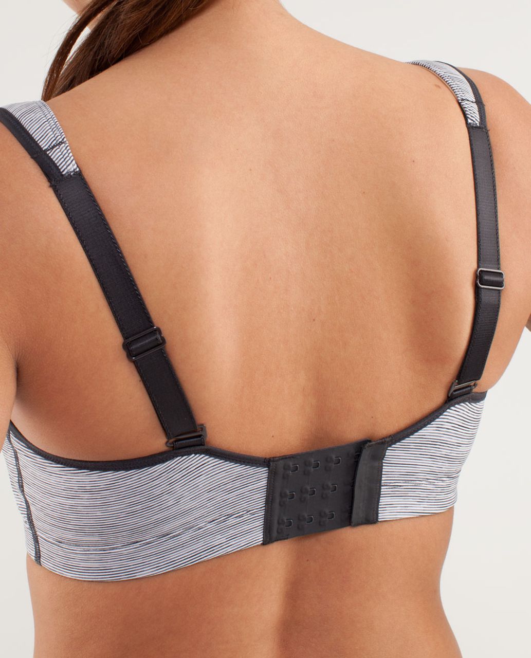 Lululemon Ta Ta Tamer II - White - lulu fanatics