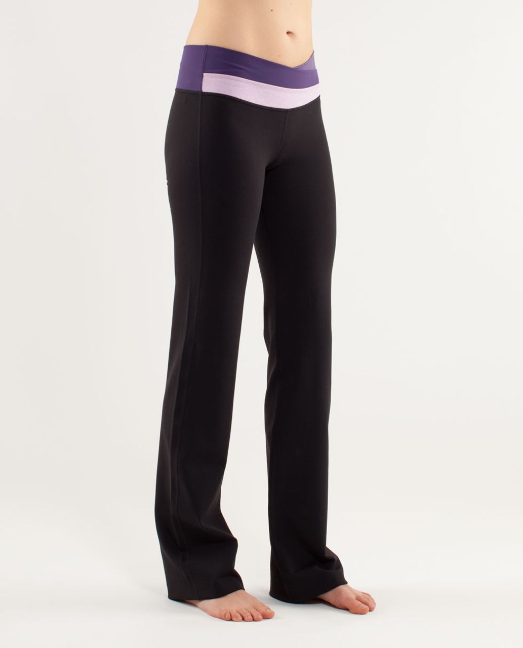 Lululemon Astro Pant *32 Yoga pants flare classic leggings size 6