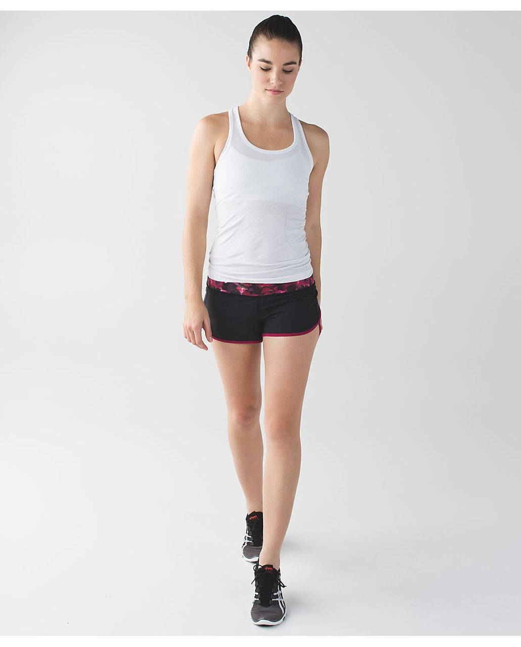 Lululemon Speed Short - Black / Poppy Petals Berry Rumble Multi / Berry Rumble