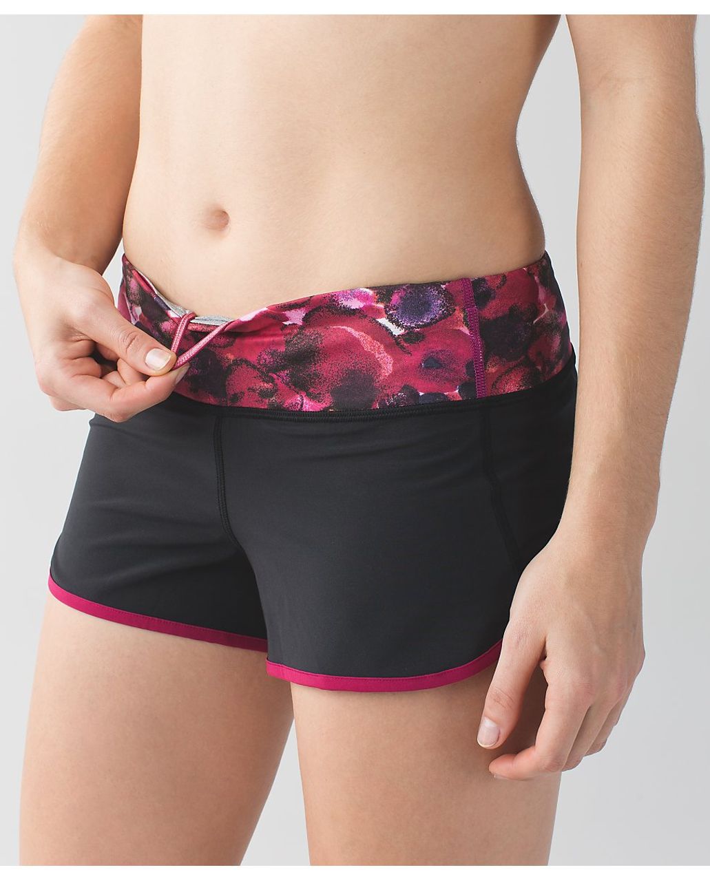 Lululemon Speed Short - Black / Poppy Petals Berry Rumble Multi / Berry Rumble