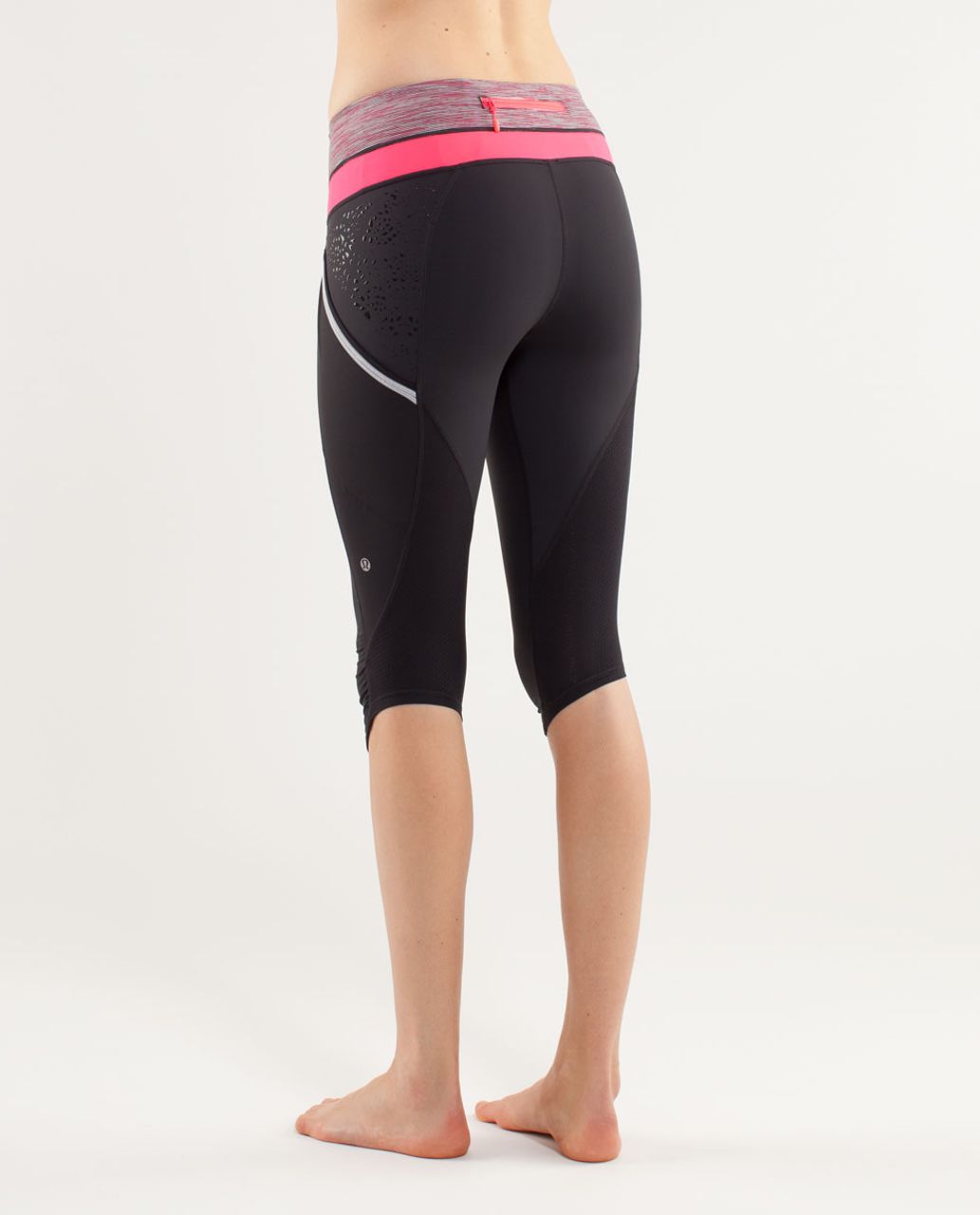 Lululemon Run A Marathon Crop - Deep Coal /  Wee Are From Space Deep Coal April Multi /  Flash