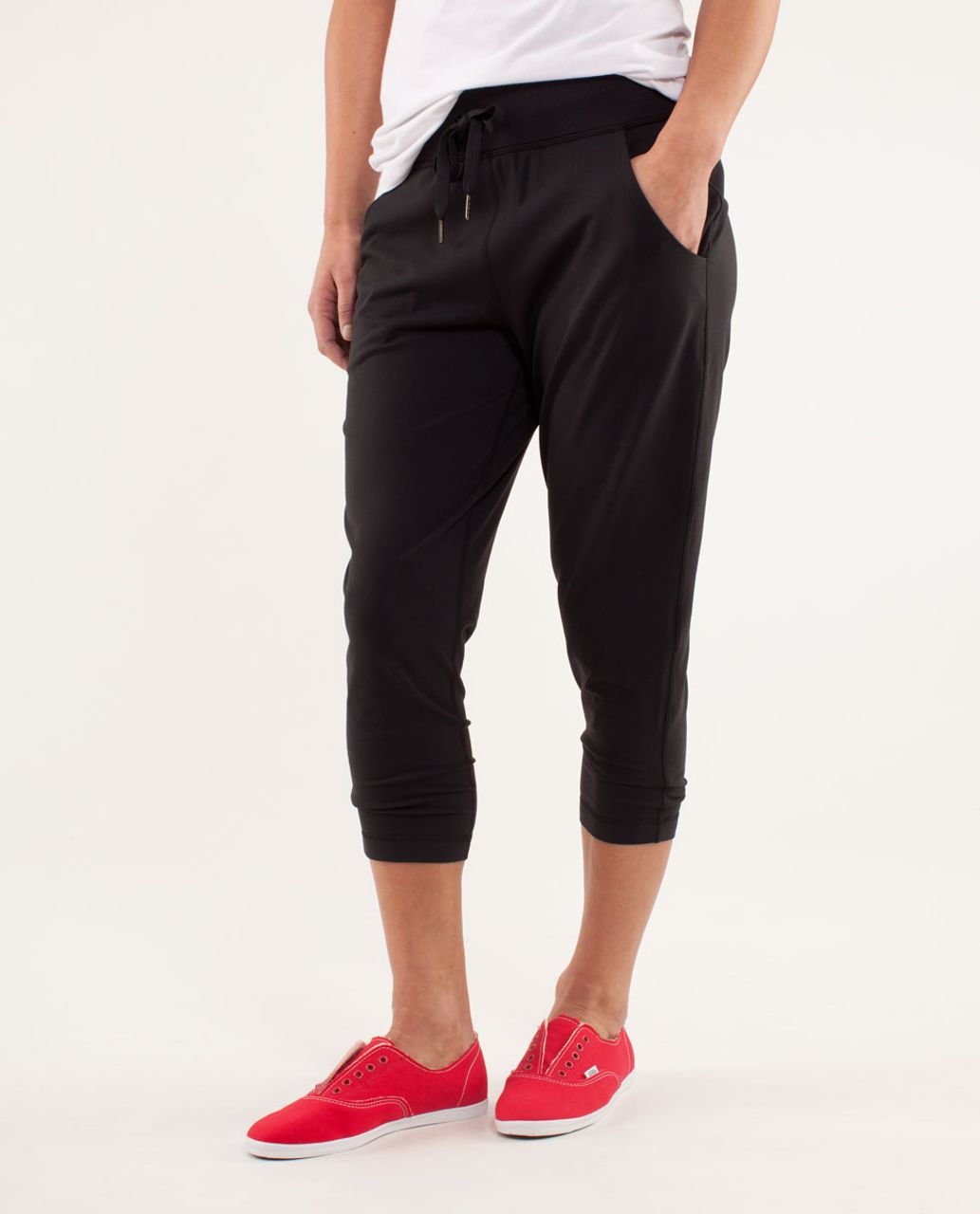 Lululemon Free Fall Crop - Black - lulu fanatics