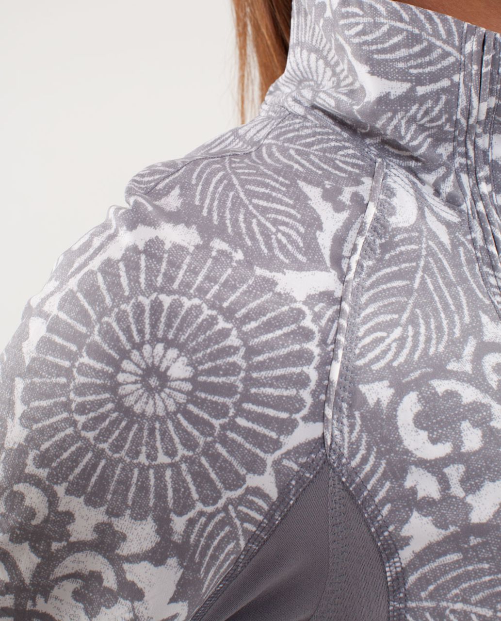 Lululemon Run:  Travel To Track Jacket *Print - Beachy Floral White Fossil