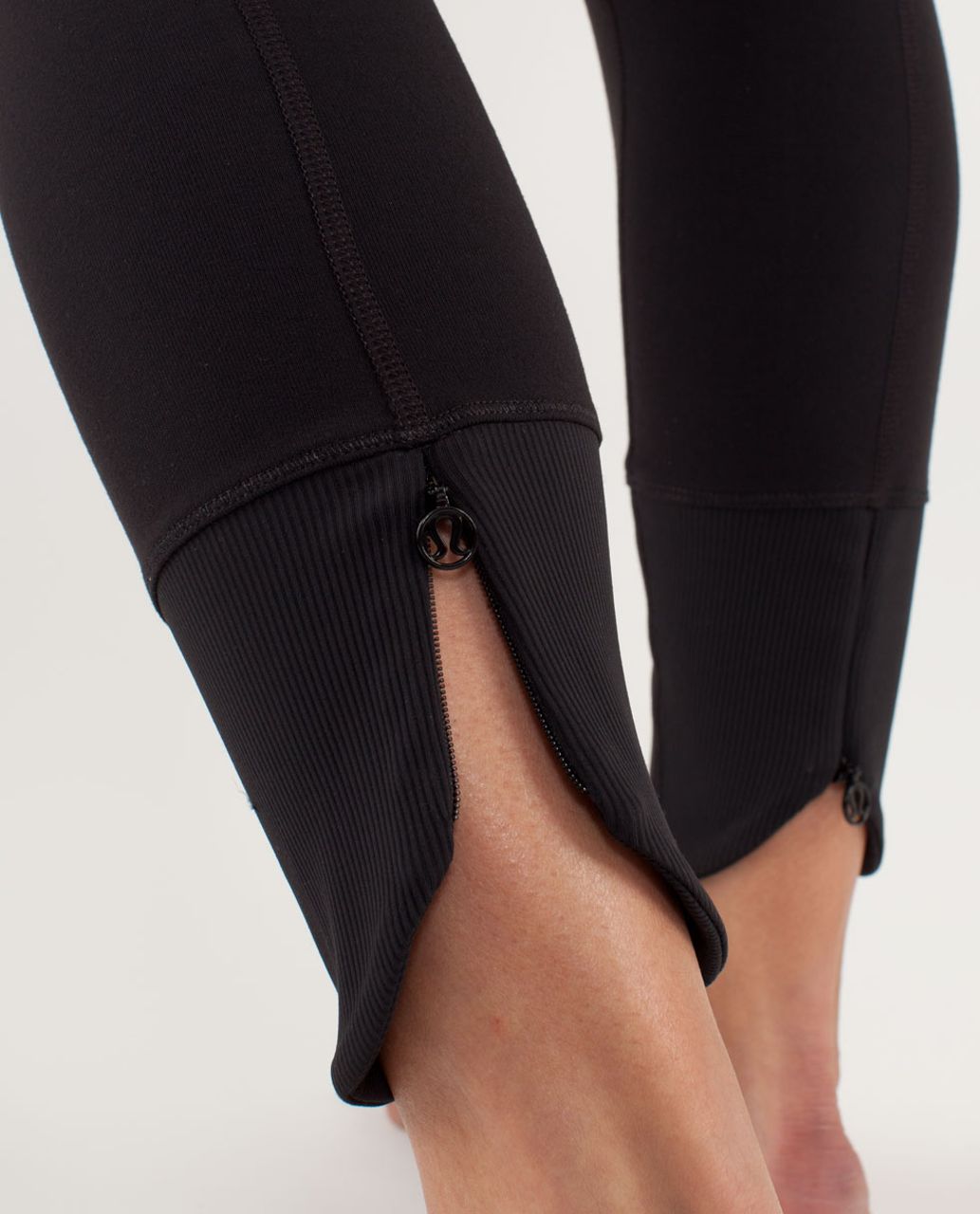 Lululemon Clarity Pant - Black