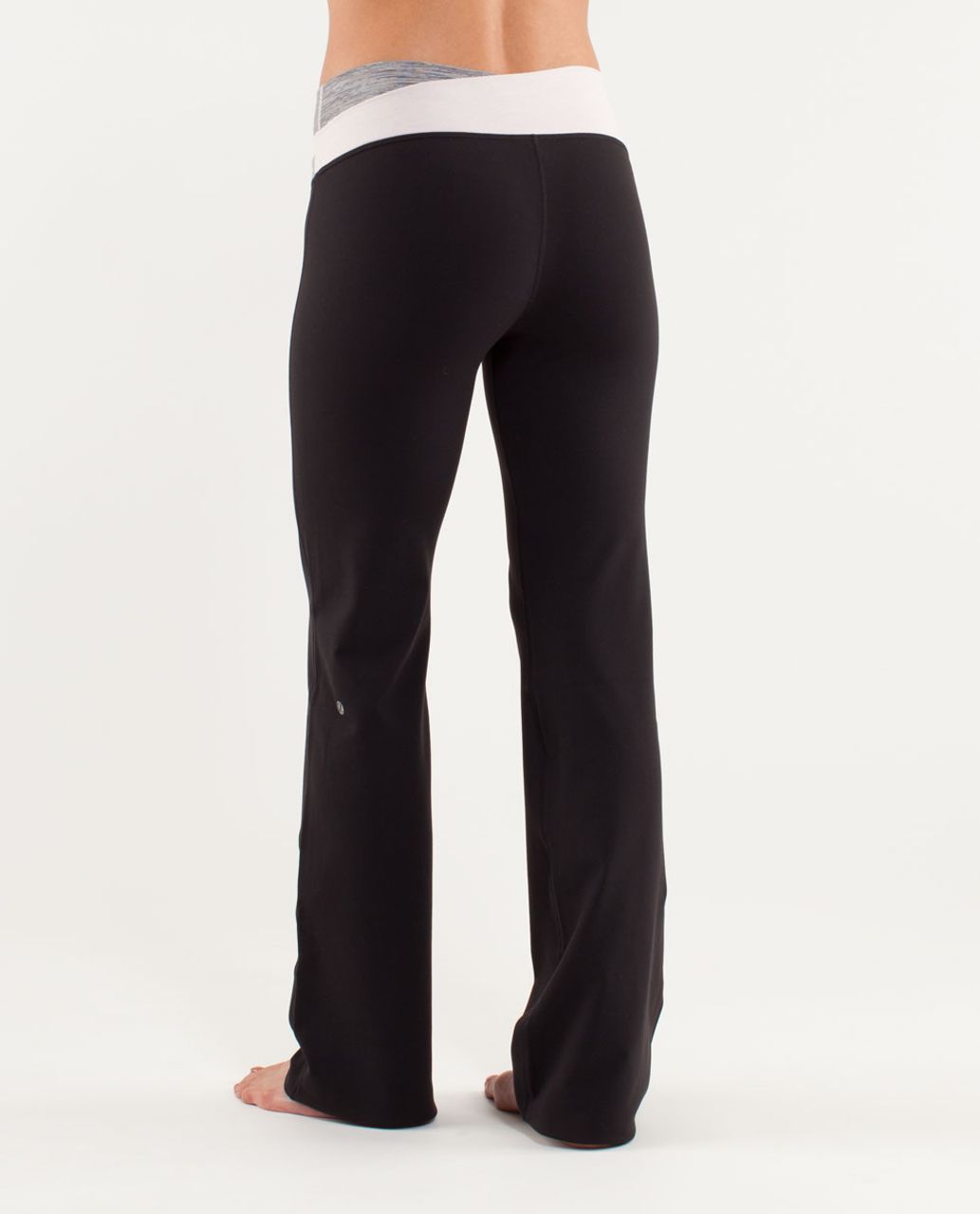 Lululemon Astro Pant (Tall) - Black / Fossil / White - lulu fanatics