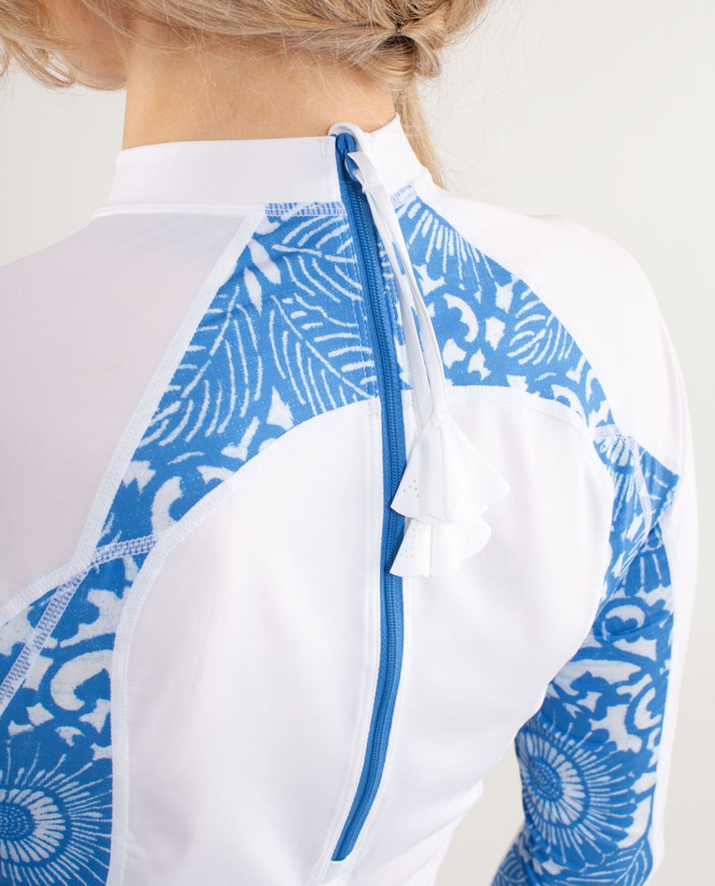 Lululemon One Love Rashguard - White / Beachy Floral White Porcelaine