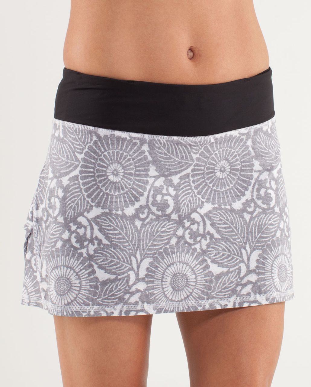 Lululemon Run: Pace Setter Skirt (Regular) - Beachy Floral White