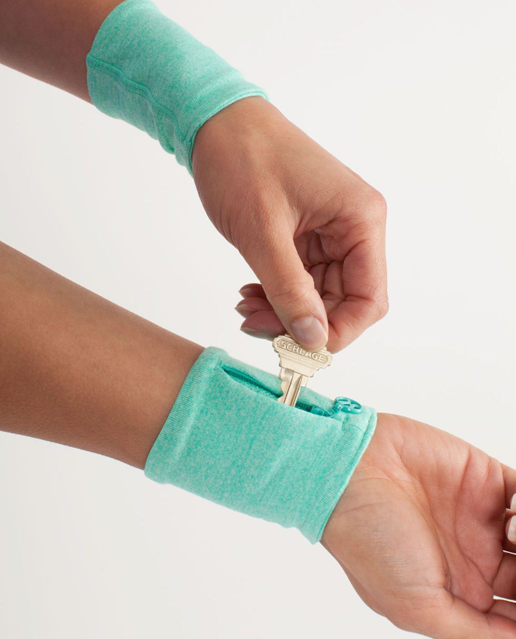 Lululemon Sweat Cuff - Heathered Menthol