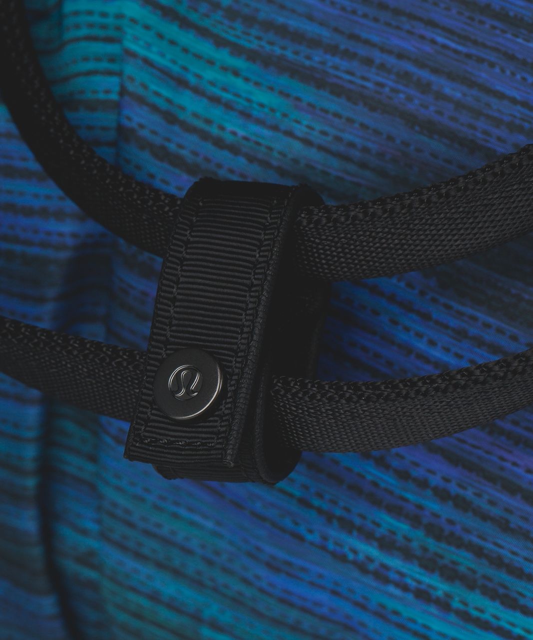 Lululemon Extra Mile Duffel - Windy Wash Multi / Black