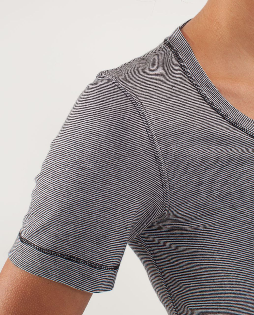 Lululemon Every Yogi Tee - Wee Stripe White Black