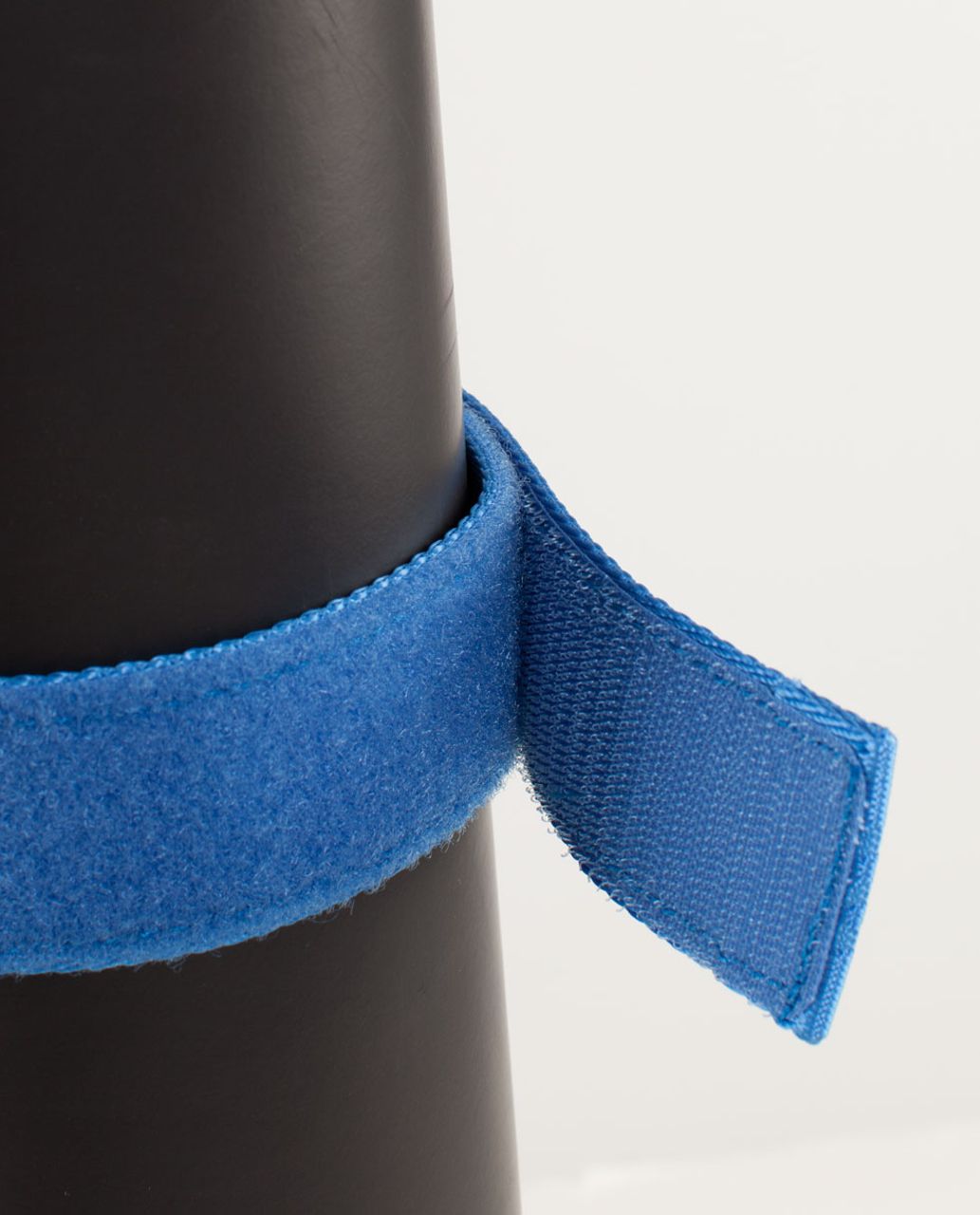 Lululemon No-Brainer Mat Strap - Porcelaine