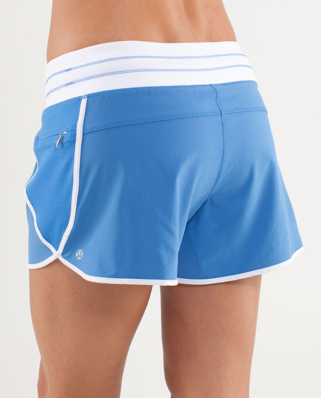 Lululemon Run:  In The Sun Short - Porcelaine /  Wee Stripe White Porcelaine