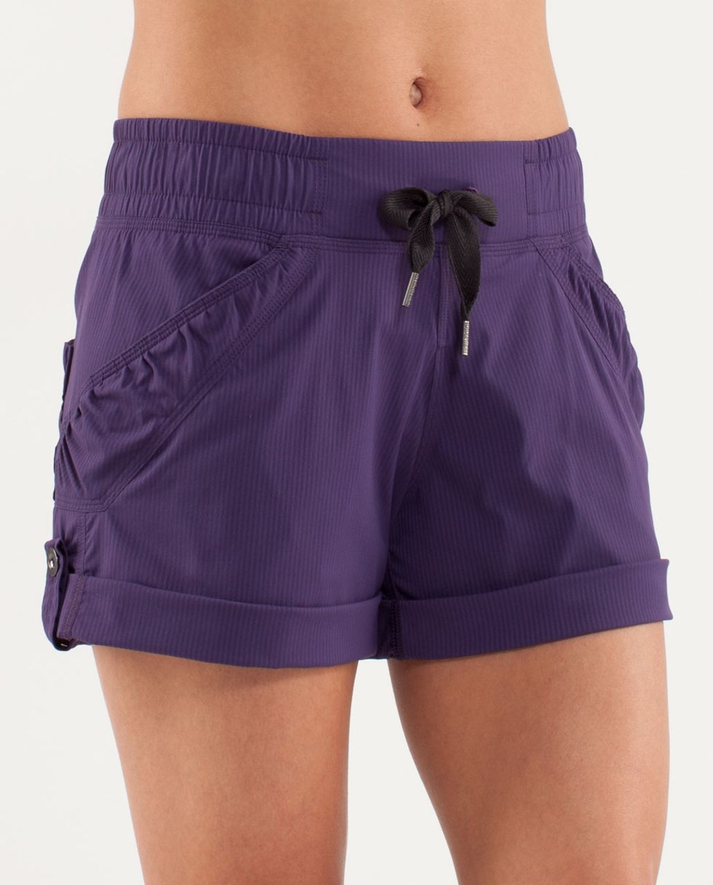 Lululemon Play In The Sun Short - Concord Grape