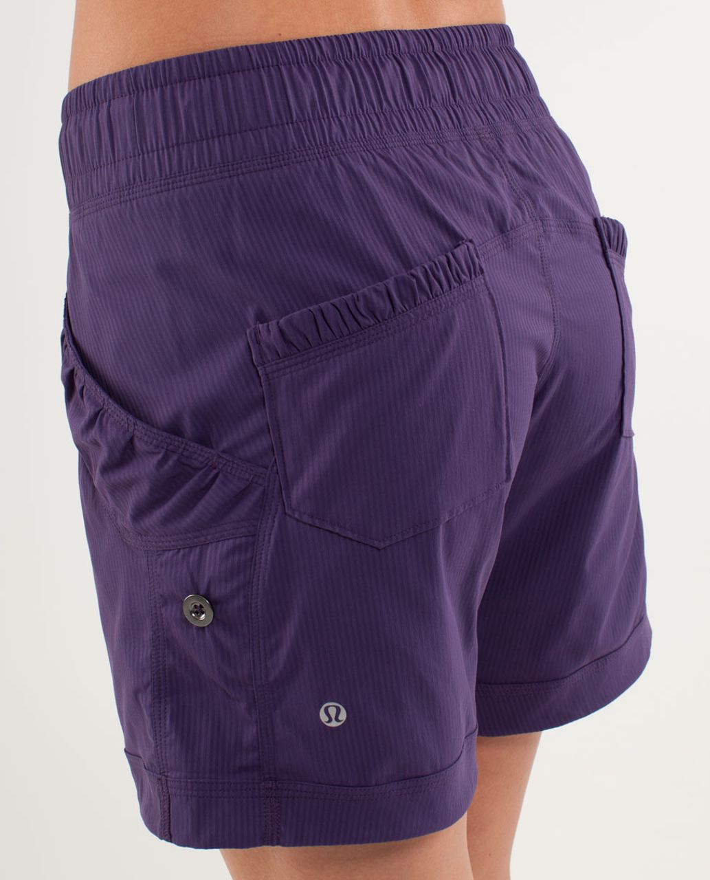 Lululemon Play In The Sun Short - Concord Grape