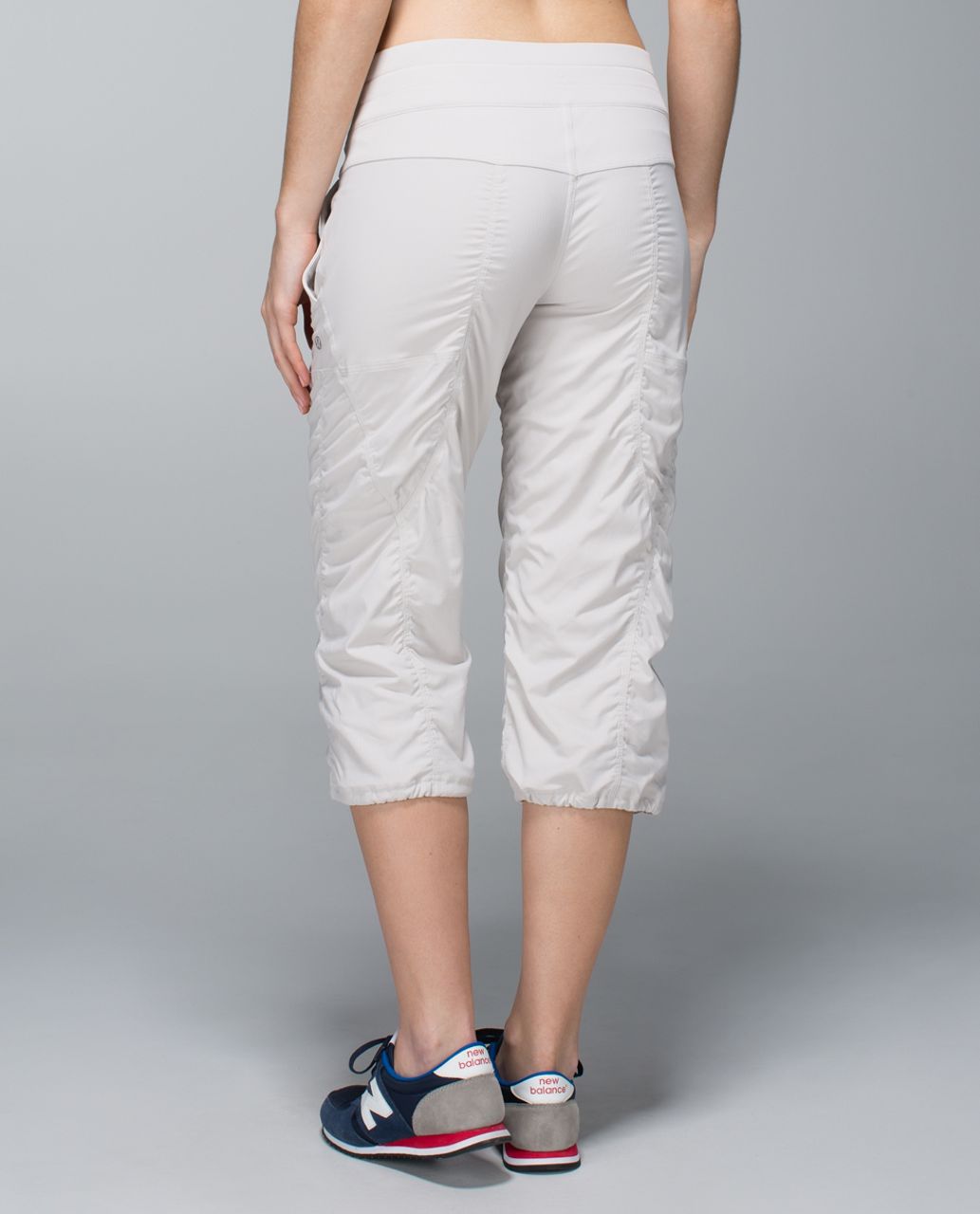 Lululemon Studio Crop *Liner - Dune