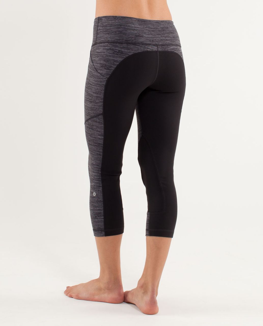 Lululemon Polocrosse Crop - Wee Are From Space Black Combo