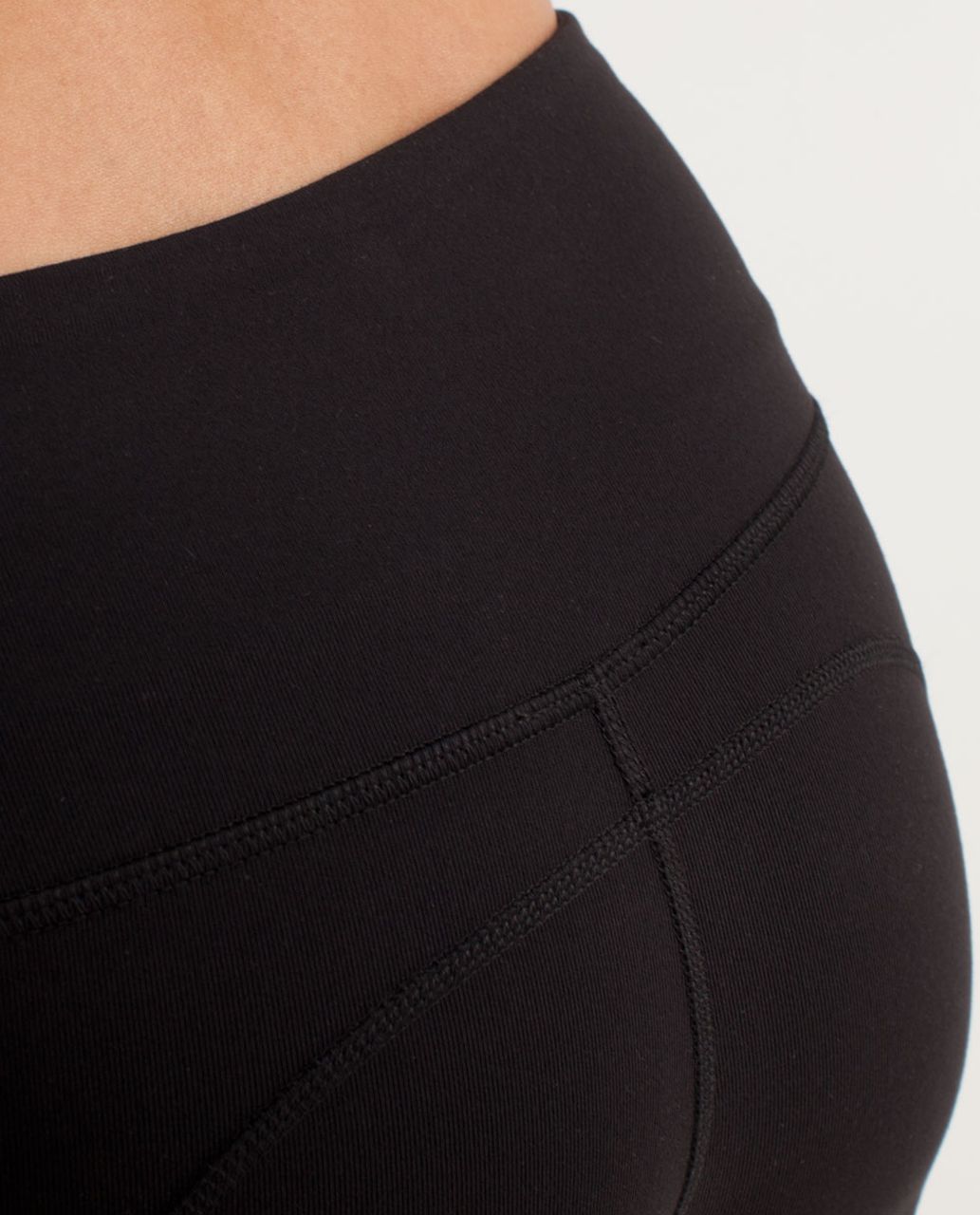 Lululemon Polocrosse Crop - Black