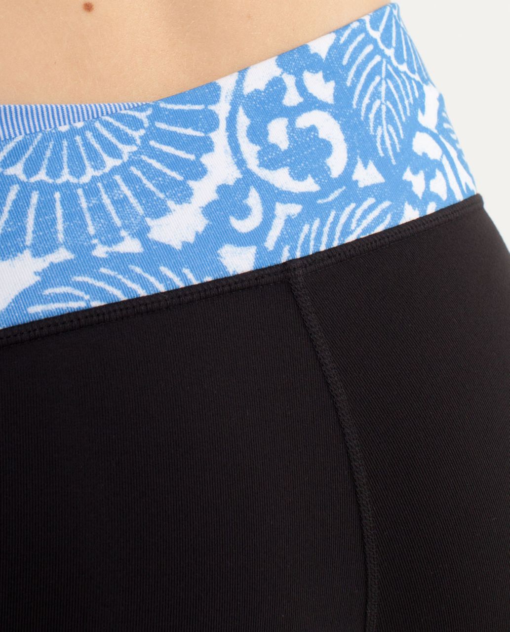 Lululemon Astro Pant (Tall) - Black /  Wee Stripe White Porcelaine /  Beachy Floral White Porcelaine