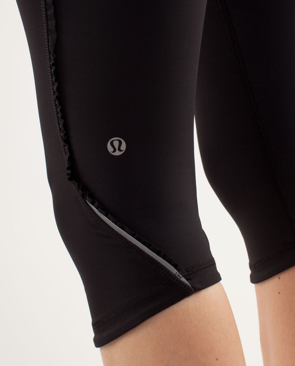 Lululemon Run: Fast And Free Crop - Black / Flash Light / Blush Quartz -  lulu fanatics