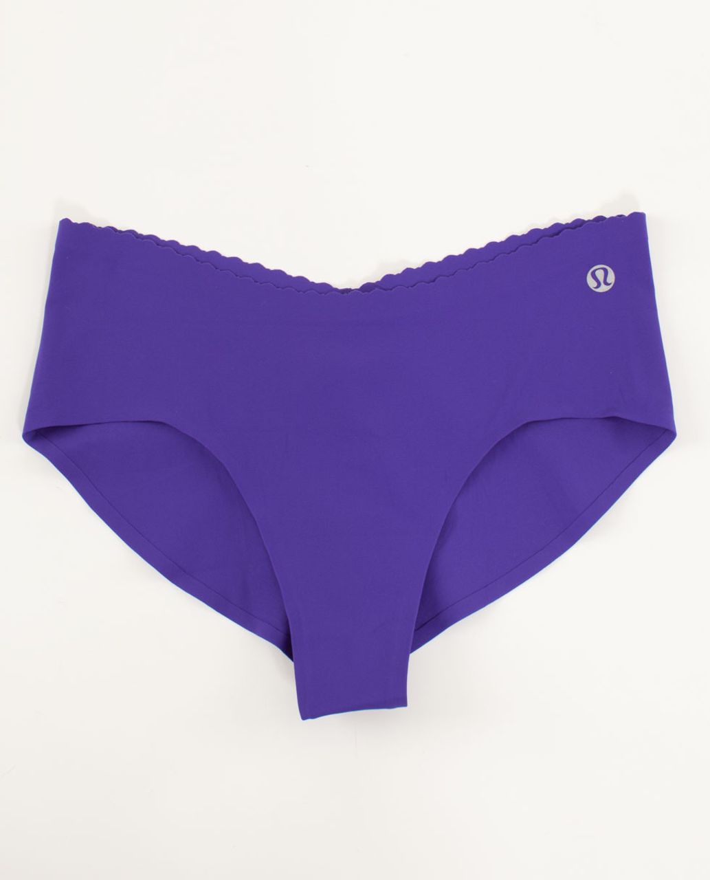 Lululemon Groovy Girlshort - Bruised Berry