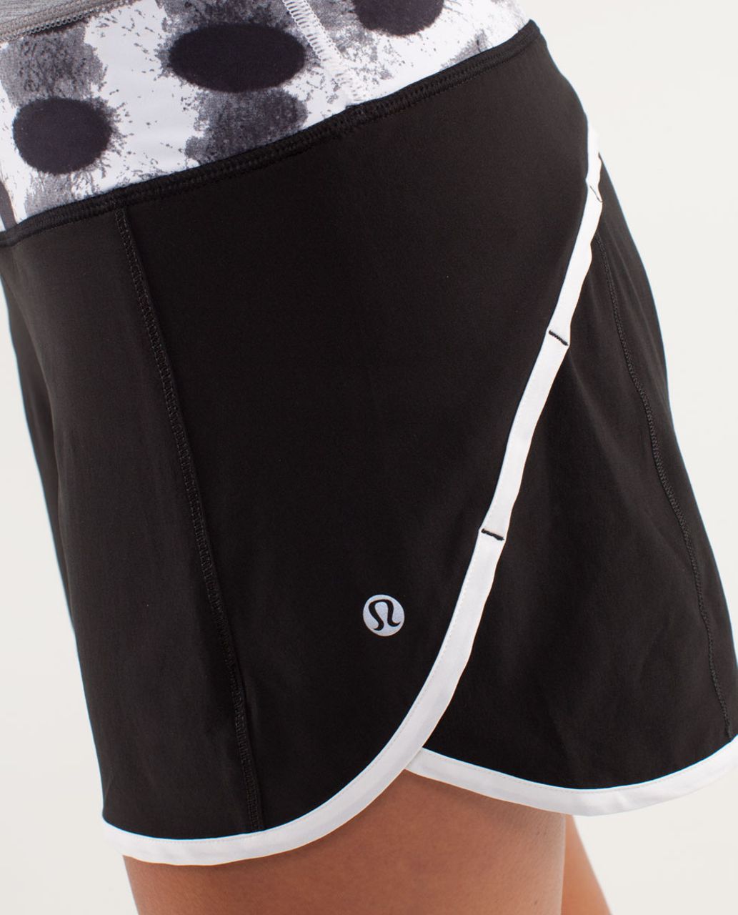 Lululemon Turbo Run Short - Black / White / Seaside Dot White / Black