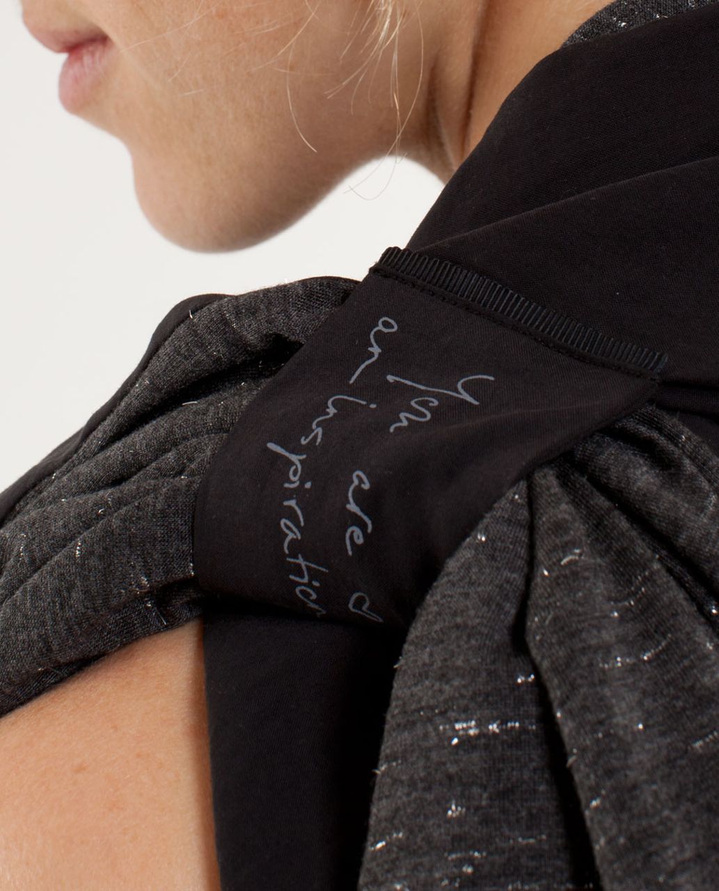 Lululemon Deep Thoughts Scarf - Heathered Black /  Black