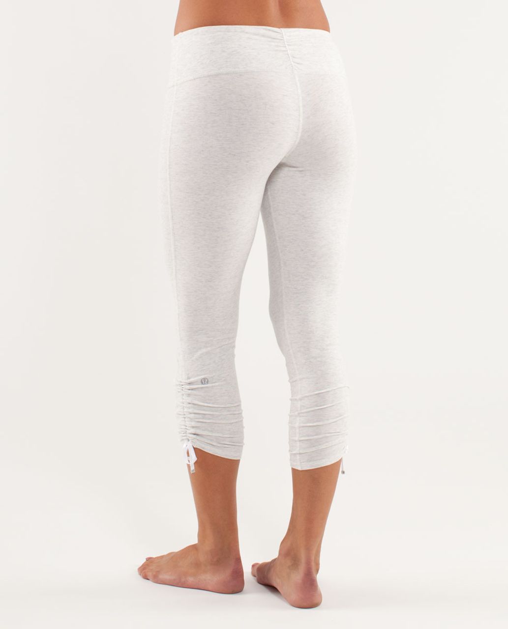 Lululemon Wandering Yogi Crop - Heathered White