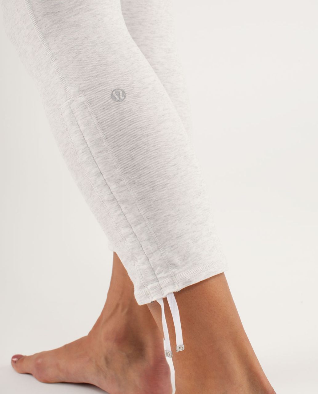 Lululemon Wandering Yogi Crop - Heathered White