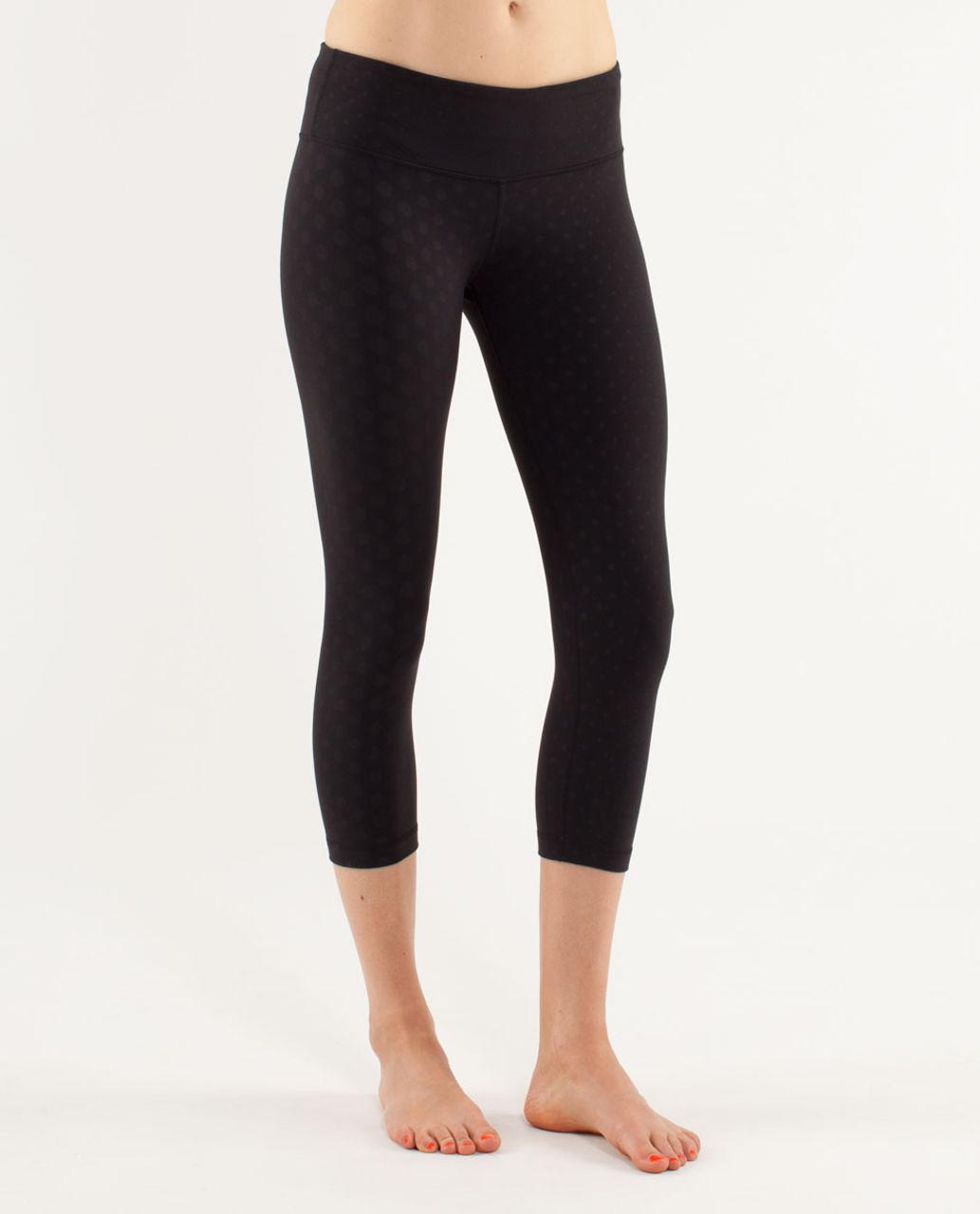 lululemon athletica, Pants & Jumpsuits, Lululemon Wunder Under Cropruffle Black  Size 2