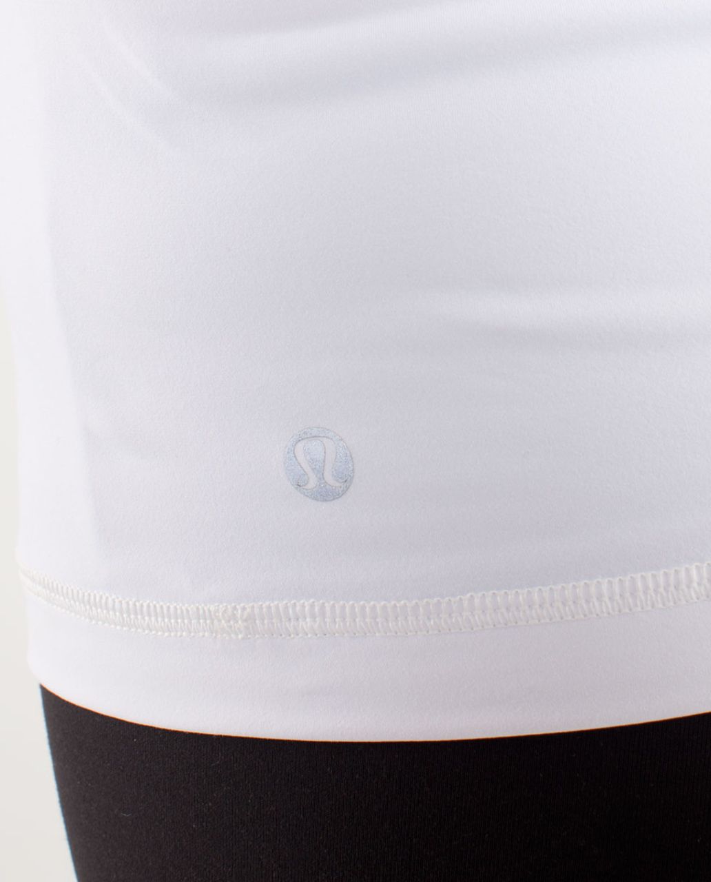 Lululemon Optimal Tank - White / Metallic Silver