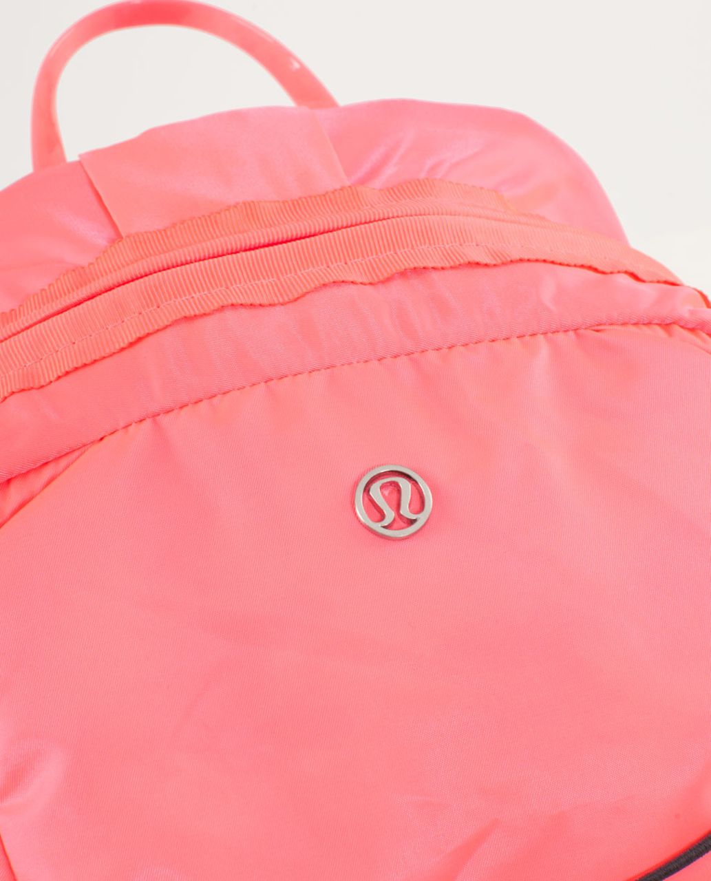 Lululemon Run From Work Backpack - Flash Light / Deep Coal