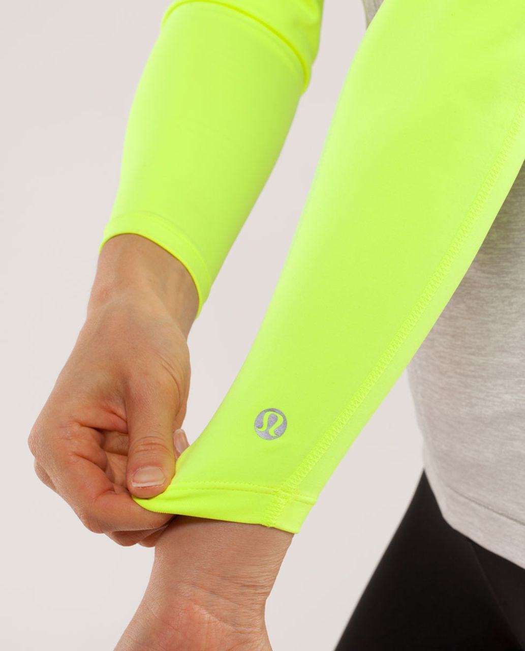 Lululemon Women's Cycling Armwarmers - Ray