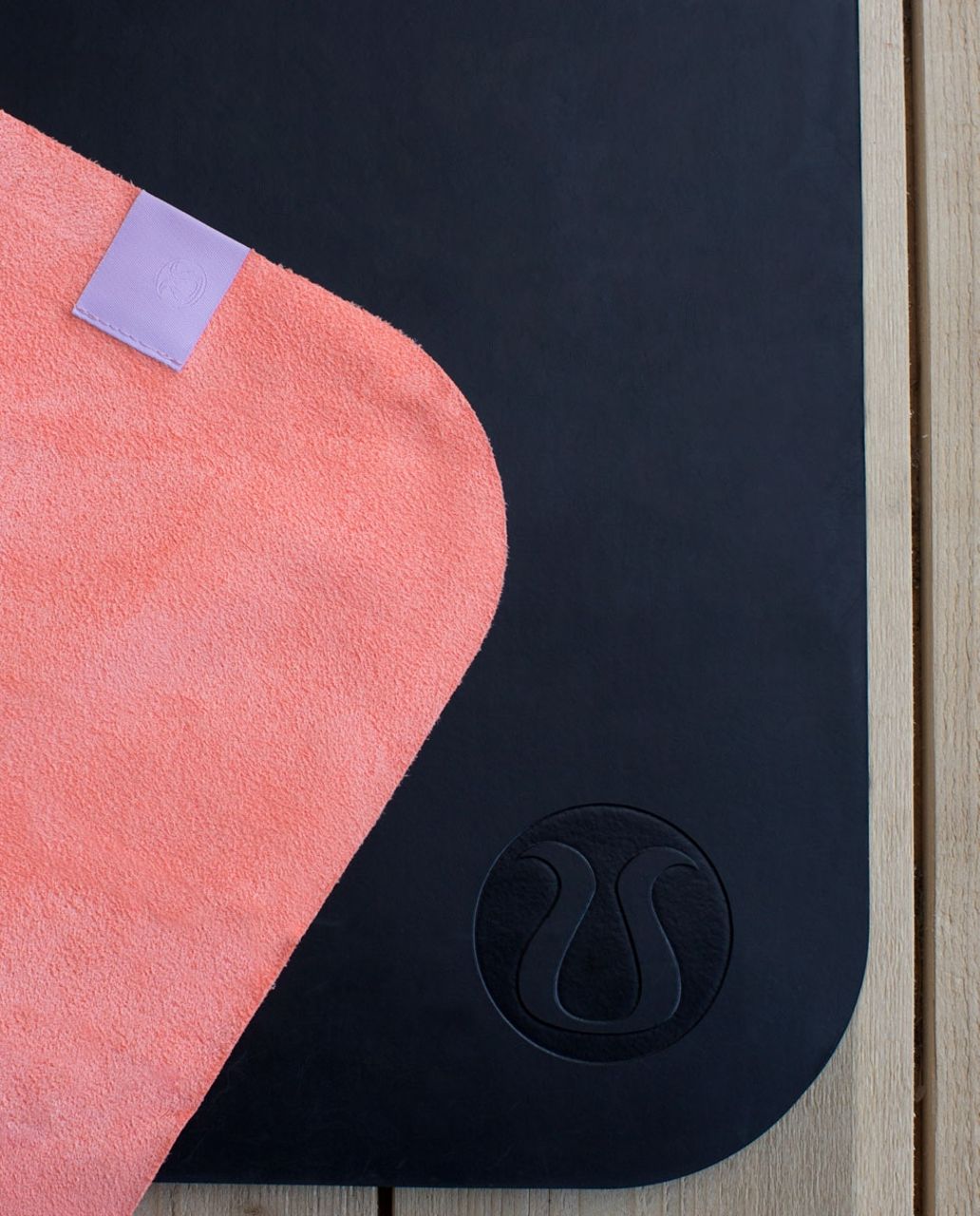 Lululemon The (Small) Towel - Plum Peach