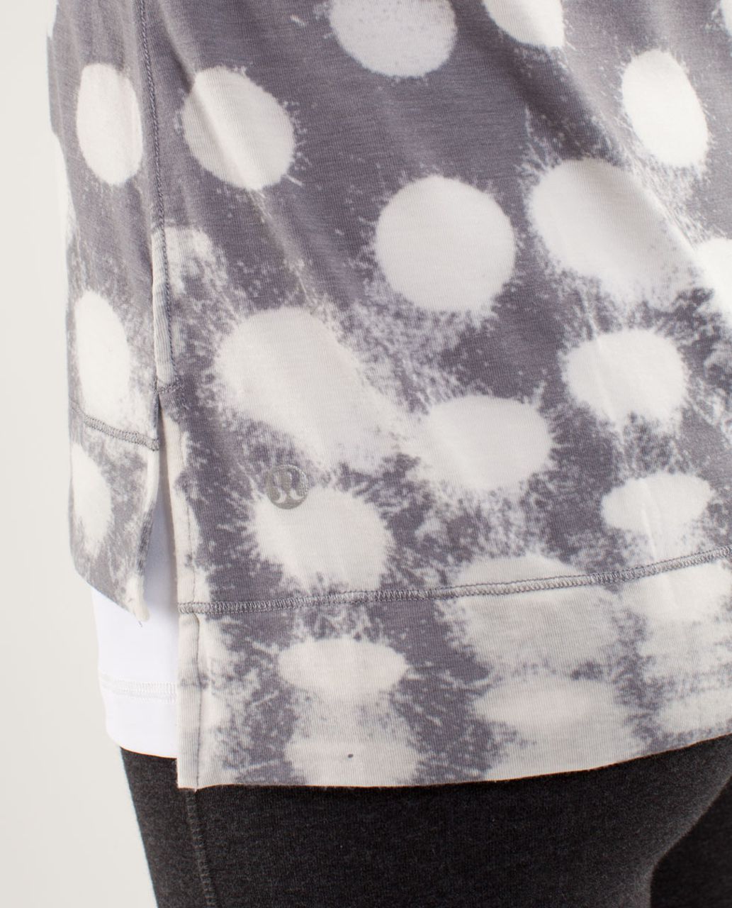 Lululemon Perfect Layer Tee - Seaside Dot Burnout Fossil