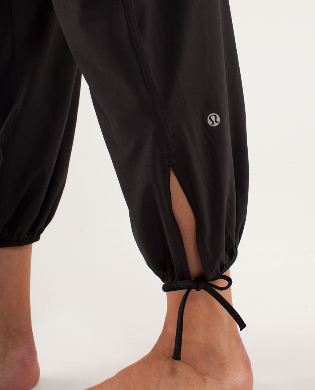 Lululemon Om Pant - Black - lulu fanatics