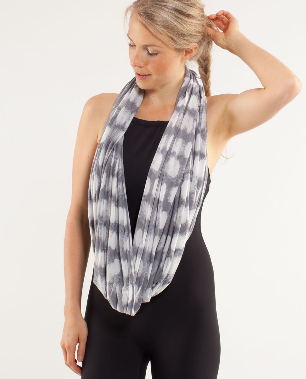 Lululemon Om Your Heart Out Scarf - Seaside Dot Burnout Fossil