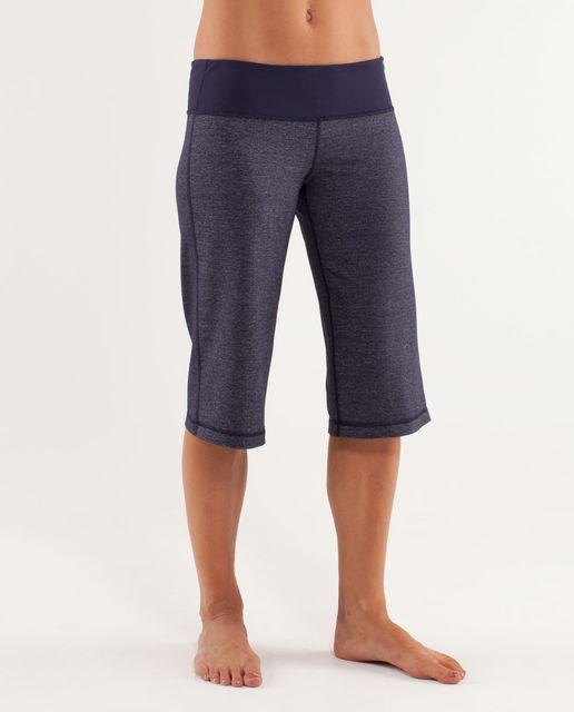 Lululemon Clam Digger II - lulu fanatics