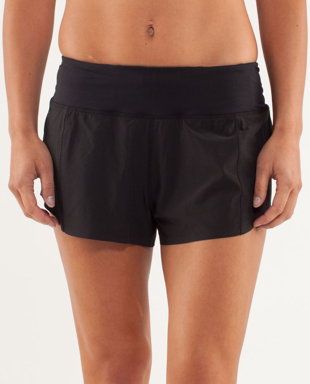 Lululemon Tracker Shorts review: My favorite shorts for running outside -  Reviewed