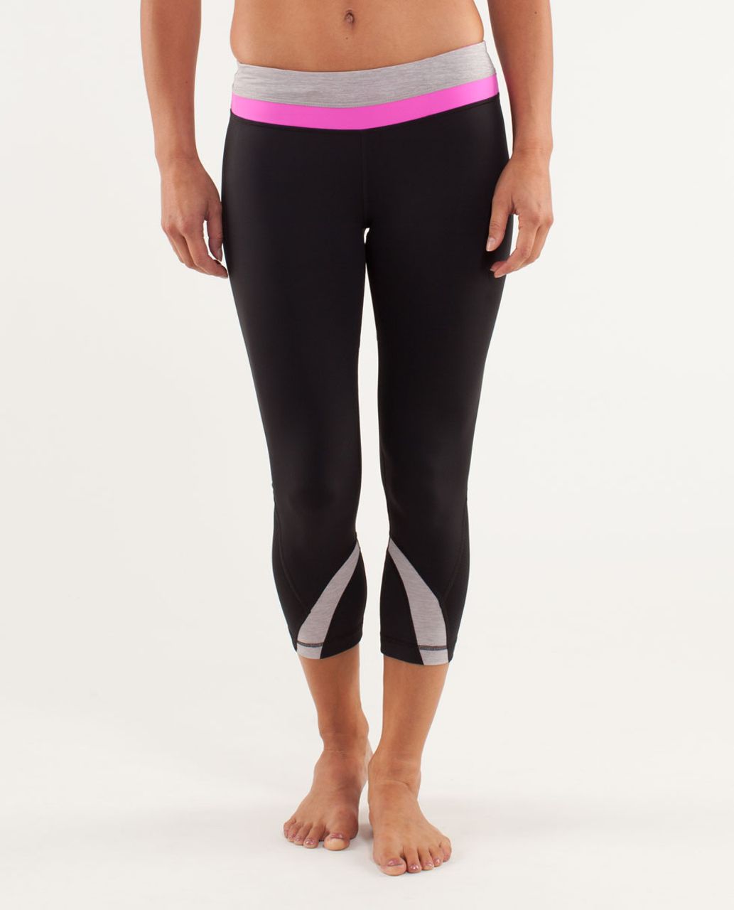 LULULEMON INSPIRE CROP II LUXTREME LEGGINGS!