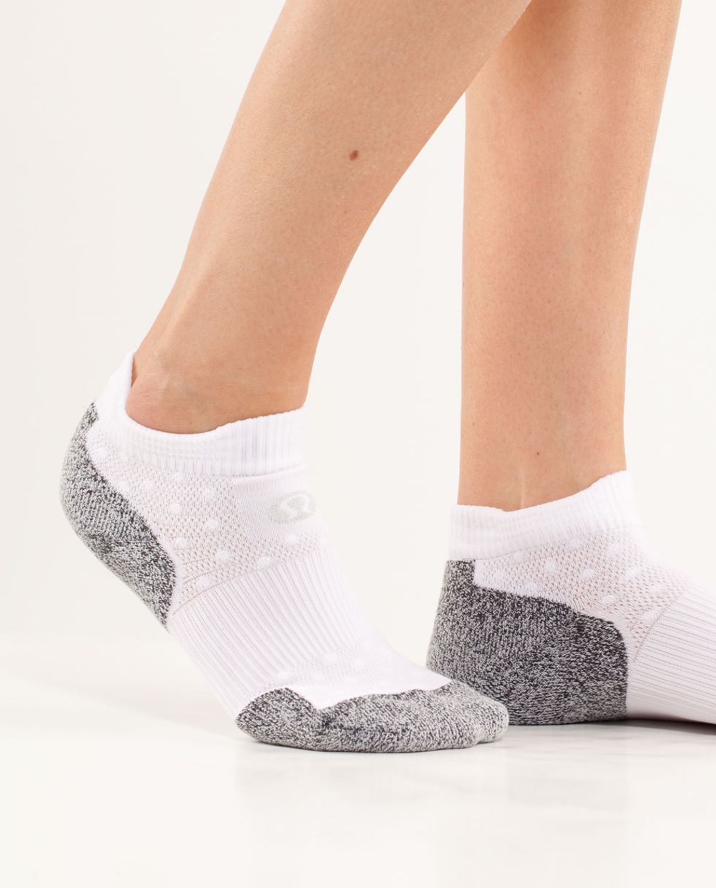 Lululemon Women's Ultimate Padded Run Sock - Deep Coal / White White High Noon Dot