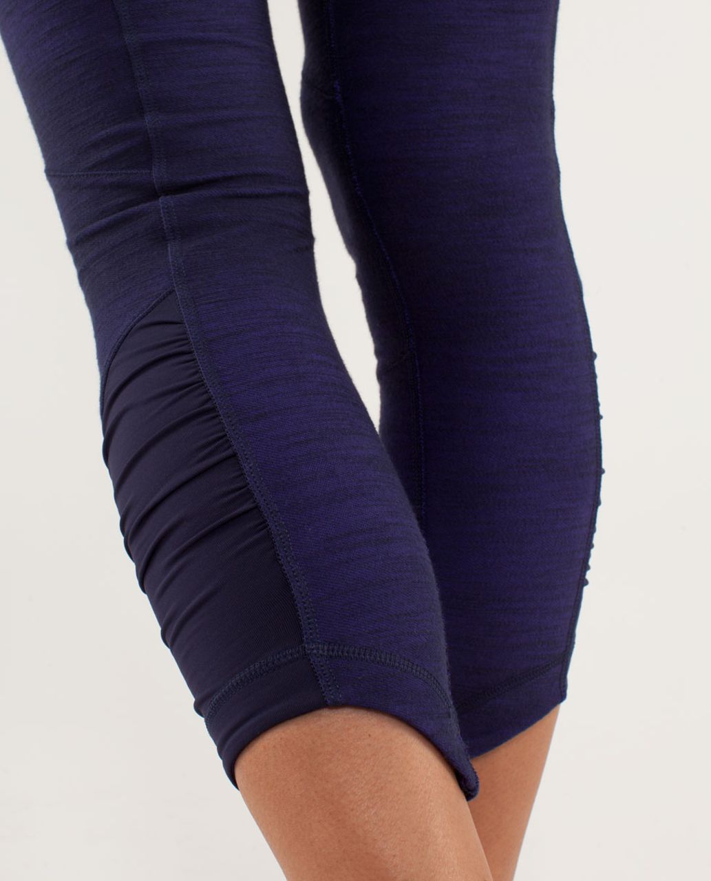 Lululemon Venus Crop - Deep Indigo Slub Denim / Mirage Deep Indigo