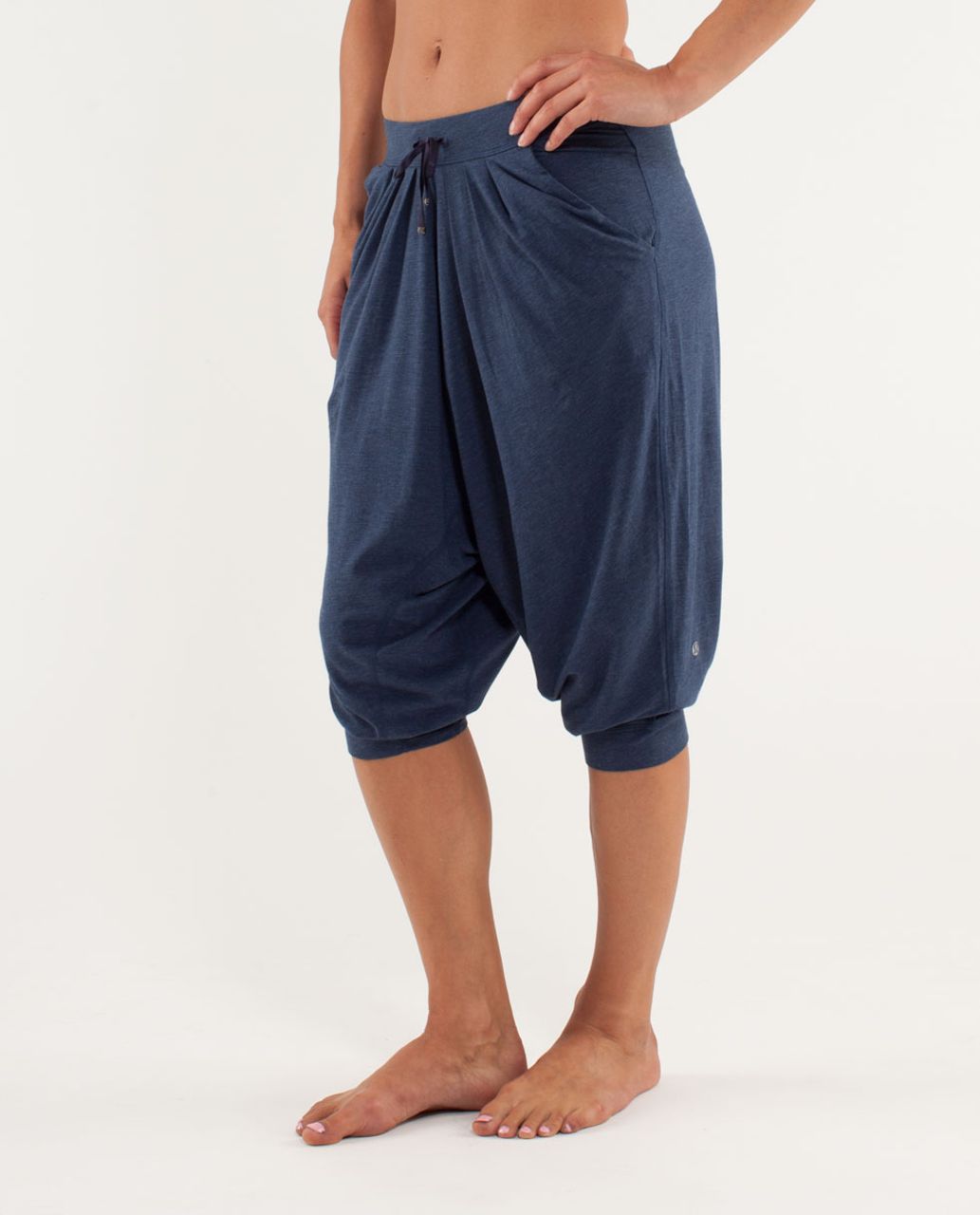 Lululemon Free Mind Crop - Heathered Deep Indigo