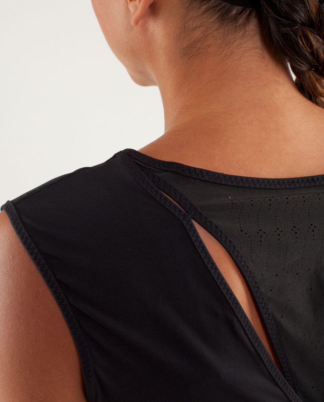 Lululemon Run:  Light As Air Sleeveless - Black